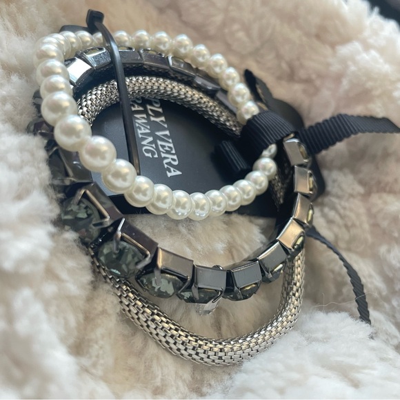 Simple Vera Vera Wang Black Silver Crystal Stone Set of Three Stretch Bracelet - Picture 14 of 15